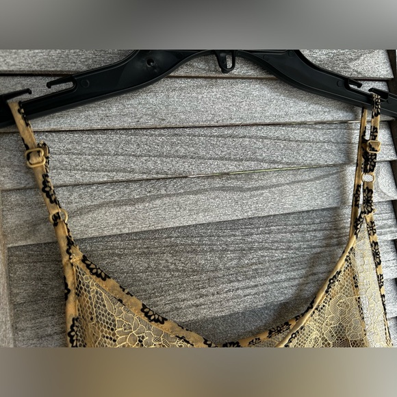 Black & Tan Cami Boho Top with Lace Trim Woman’s Size Small Juniors - Picture 3 of 9